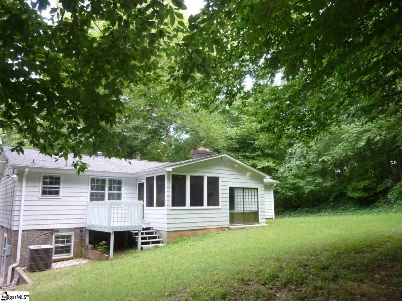 Property image 2 at 117 Harbor Drive, Greenville, SC 29611