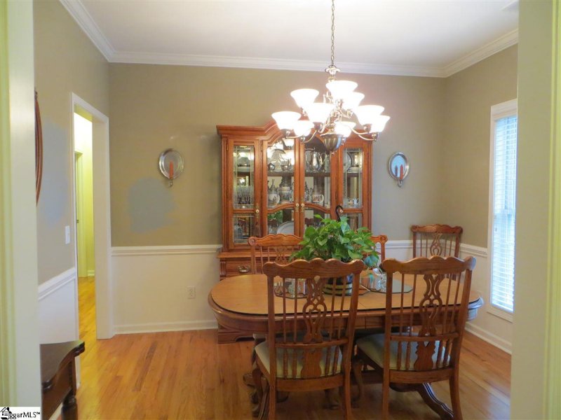 Property image 4 at 305 Forked Oak Way, Fountain Inn, SC 29644