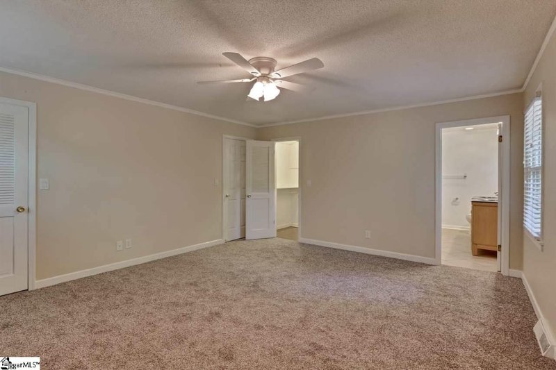 Property image 3 at 12 OAKWAY Circle, Greenville, SC 29615