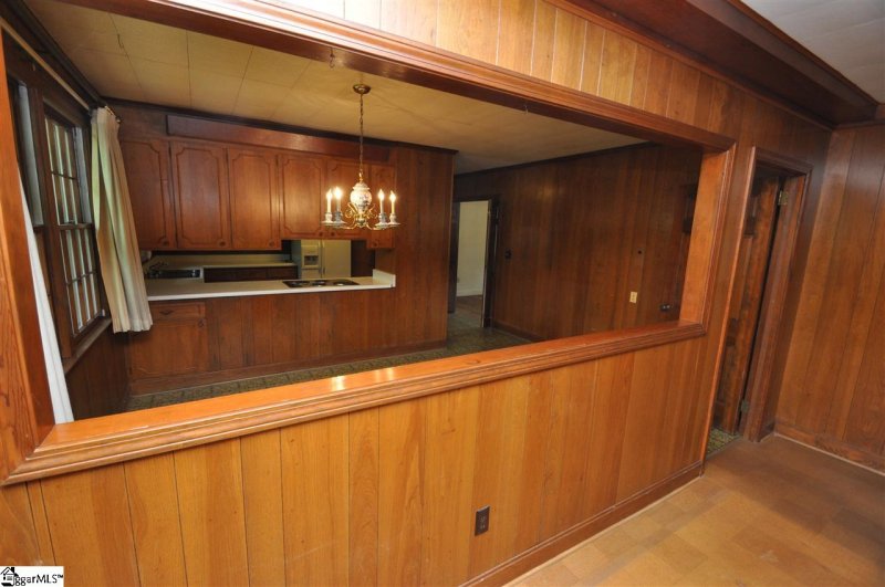 Property image 5 at 409 Rockmont Road, Greenville, SC 29615