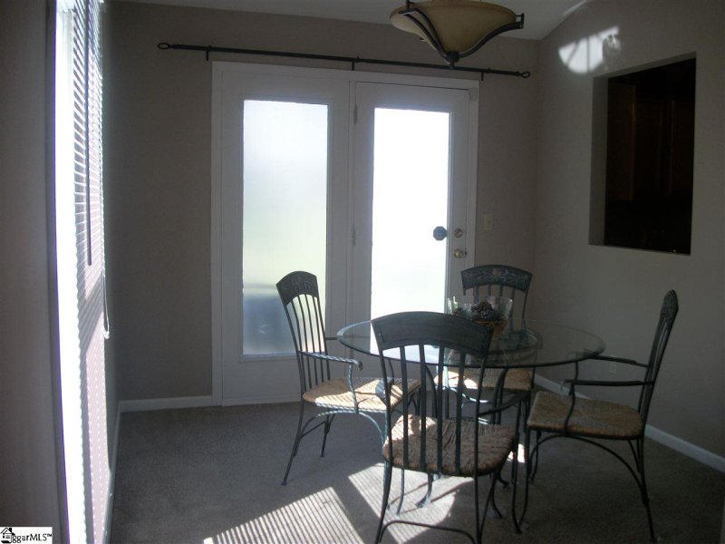 Property image 4 at 129 Daniel Court, Mauldin, SC 29662