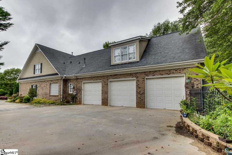 Property image 4 at 240 Chancellors Park Court, Simpsonville, SC 29681