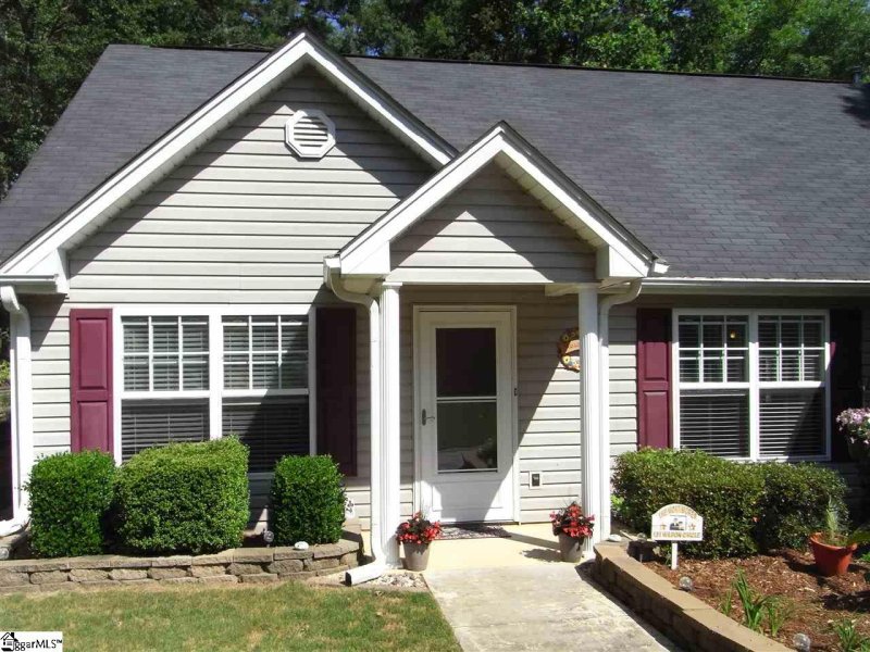 Property image 3 at 131 Wilbon Circle, Simpsonville, SC 29681