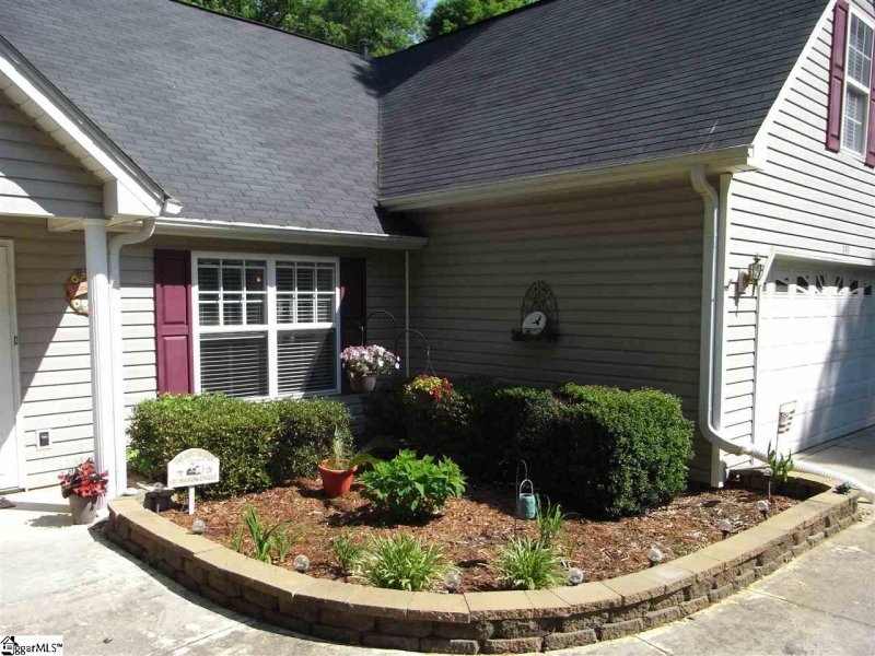 Property image 4 at 131 Wilbon Circle, Simpsonville, SC 29681