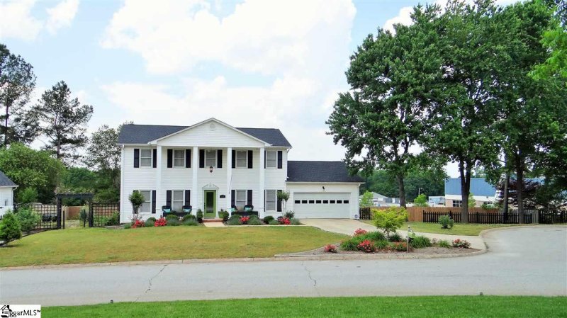 117 Saddle Ridge Court