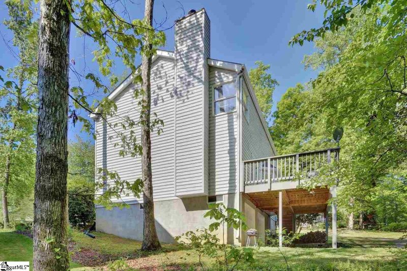 Property image 4 at 10 Old Oak Drive, Taylors, SC 29687