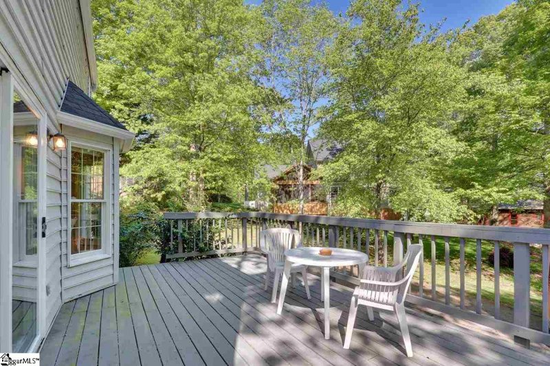 Property image 5 at 10 Old Oak Drive, Taylors, SC 29687