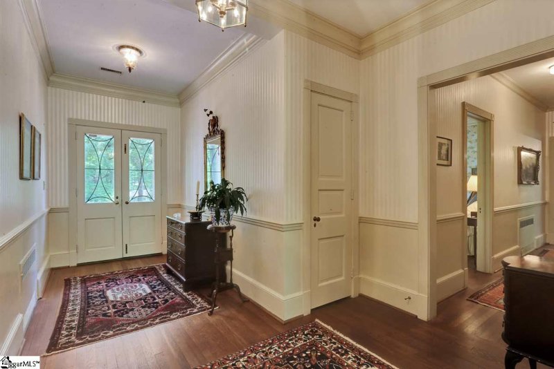 Property image 3 at 203 AUGUSTA Street, Easley, SC 29640-2101