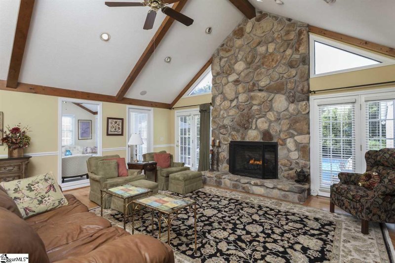 Property image 3 at 201 Wellington Road, Easley, SC 29642