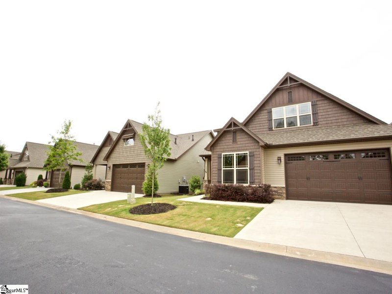 Property image 3 at 202 Windthistle Drive, Greenville, SC 29615