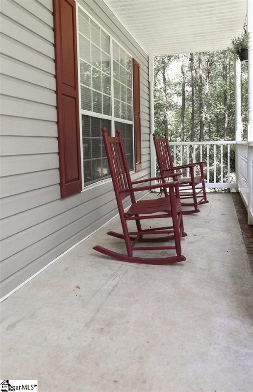 Property image 3 at 326 N Valley View Drive, Taylors, SC 29687
