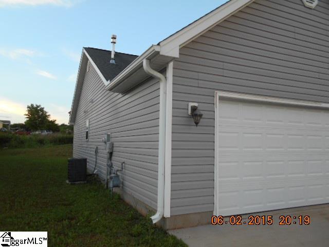 Property image 4 at 4 Muirfield Court, Simpsonville, SC 29681