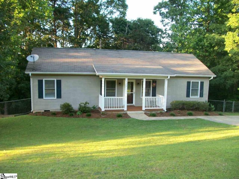 132 Rollingwood Drive