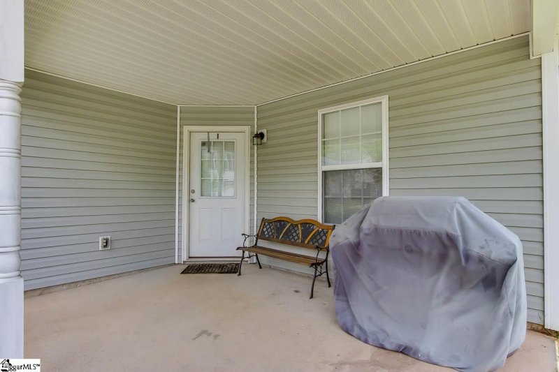 Property image 4 at 2 Rusty Court, Simpsonville, SC 29680