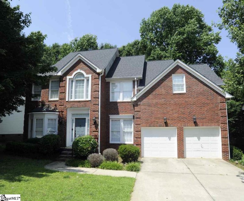 111 N Cedarbluff Court