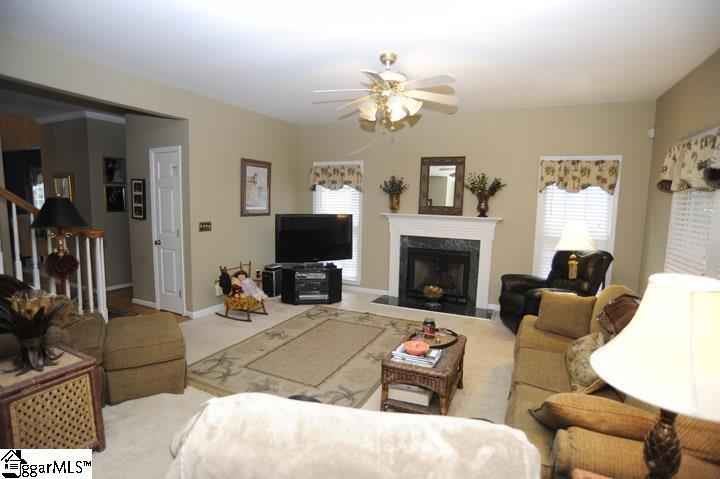 Property image 4 at 111 N Cedarbluff Court, Greer, SC 29650