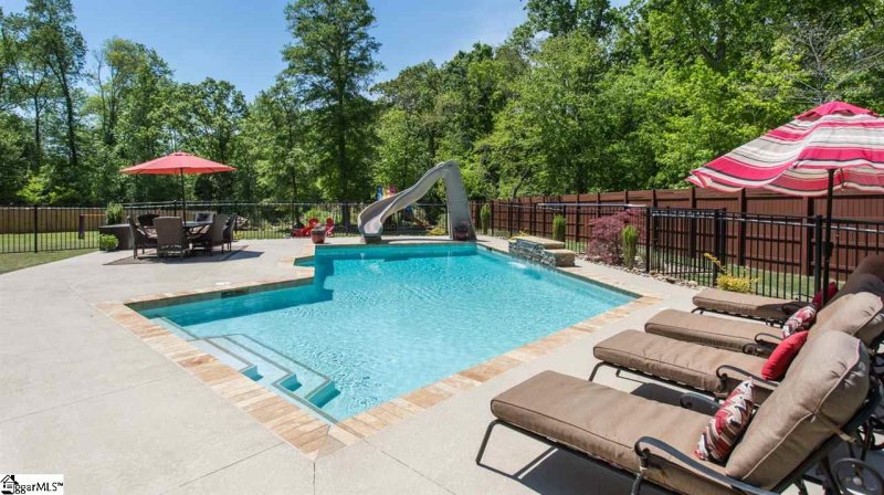 Property image 2 at 14 Bellagio Way, Greer, SC 29651