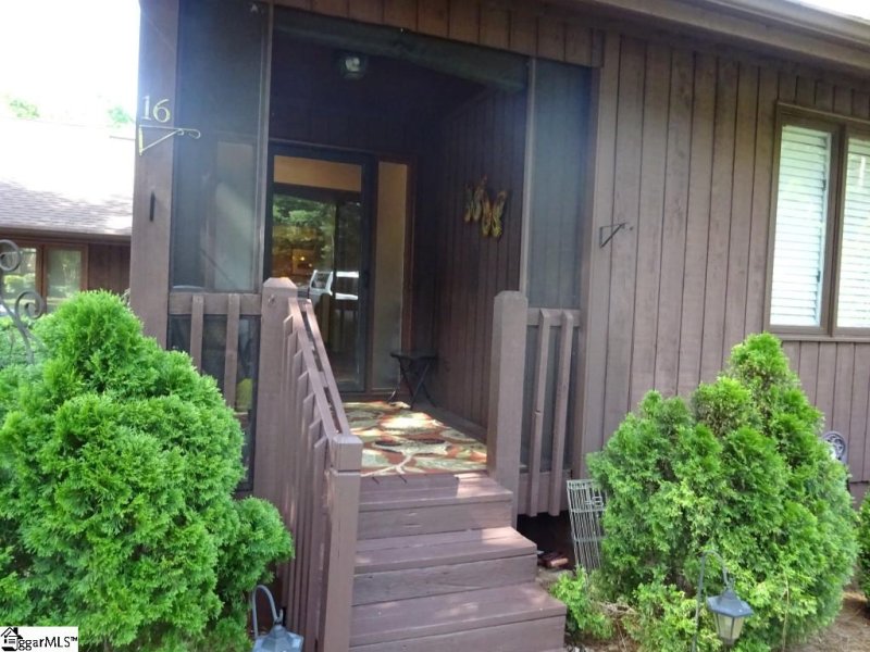 Property image 2 at 16 Creekside Way, Greenville, SC 29609