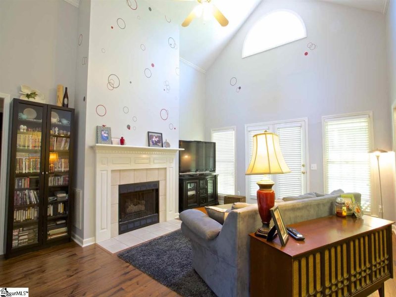 Property image 4 at 12 Springhouse Way, Greenville, SC 29607