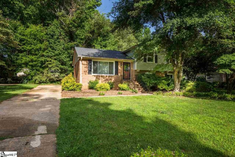 4932 Crosscreek Lane