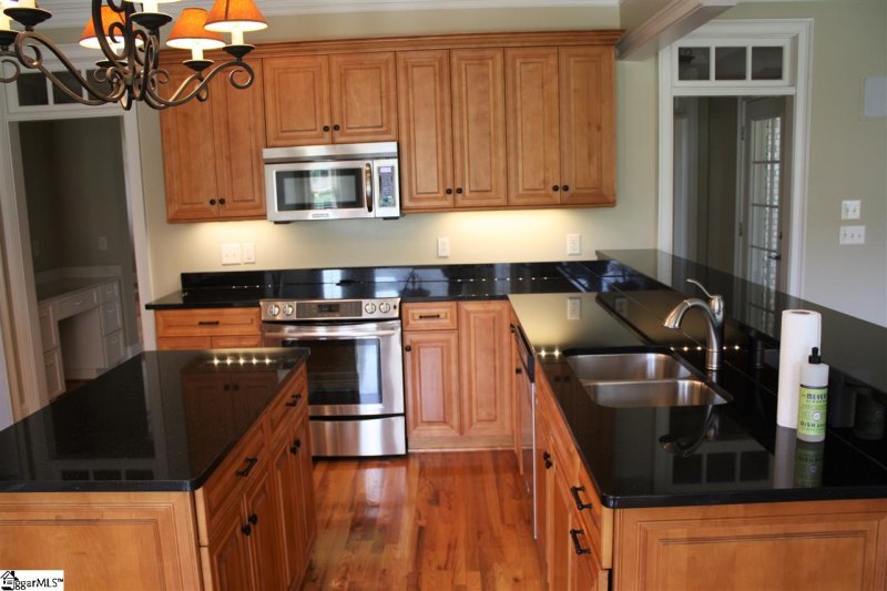 Property image 5 at 6 Sanibel Oaks Drive, Simpsonville, SC 29680