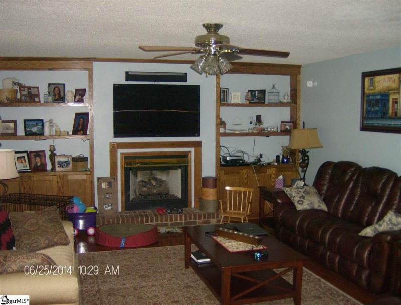 Property image 2 at 305 Wildmarsh Road, Piedmont, SC 29673