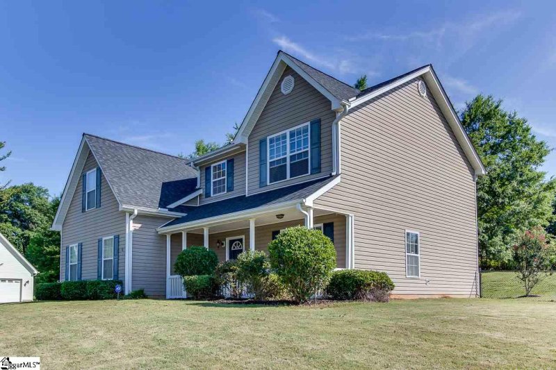 Property image 2 at 5 Country Knolls Drive, Greer, SC 29651