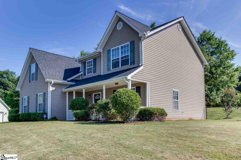 Property image 4 at 5 Country Knolls Drive, Greer, SC 29651