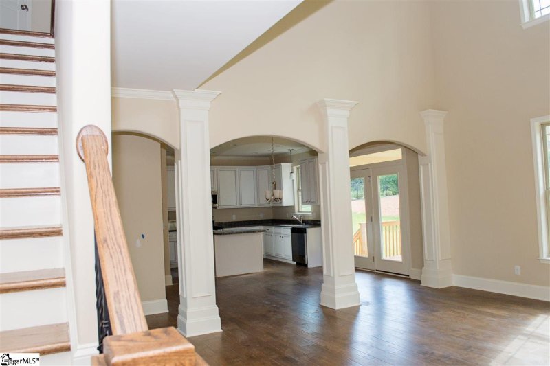 Property image 4 at 14 Hidden Lake Court, Piedmont, SC 29673