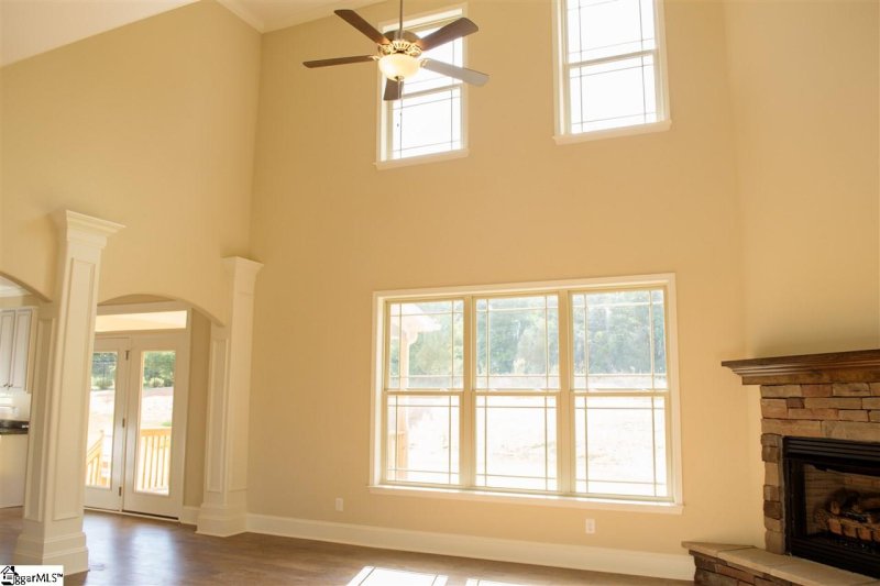 Property image 5 at 14 Hidden Lake Court, Piedmont, SC 29673