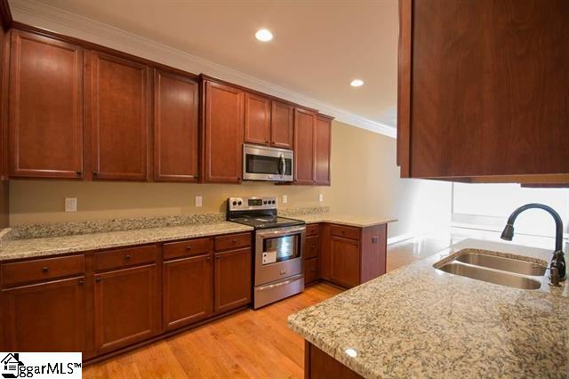 Property image 4 at 217 REDSPIRE Drive, Greenville, SC 29617