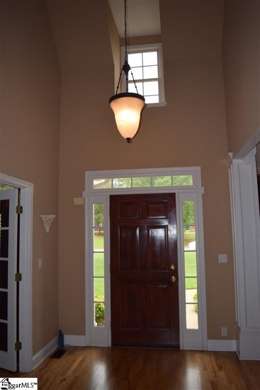 Property image 3 at 537 Wentworth Farm Circle, Boiling Springs, SC 29316