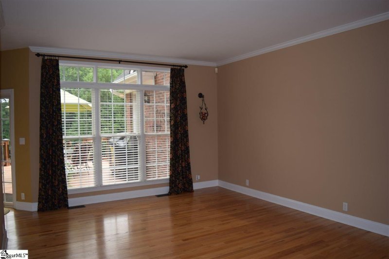 Property image 5 at 537 Wentworth Farm Circle, Boiling Springs, SC 29316