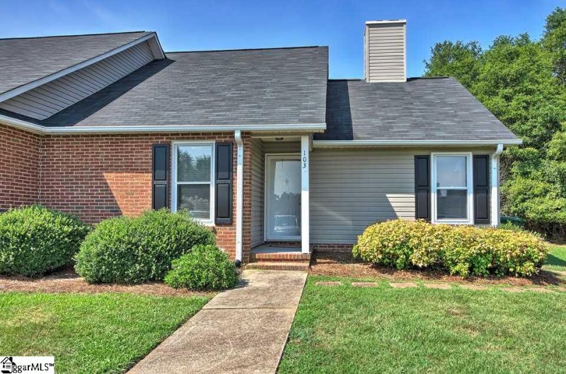 Property image 2 at 103 Daniel Court, Mauldin, SC 29662