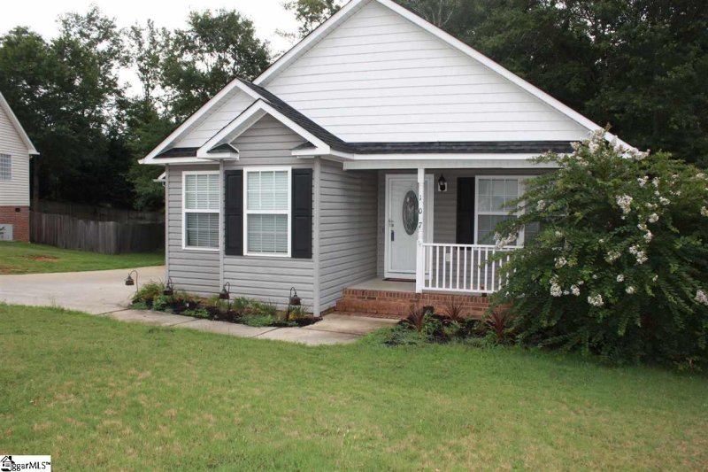 Property image 2 at 107 Jester Court, Williamston, SC 29697