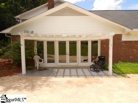 Property image 2 at 1114 Briarwood Drive, Easley, SC 29642