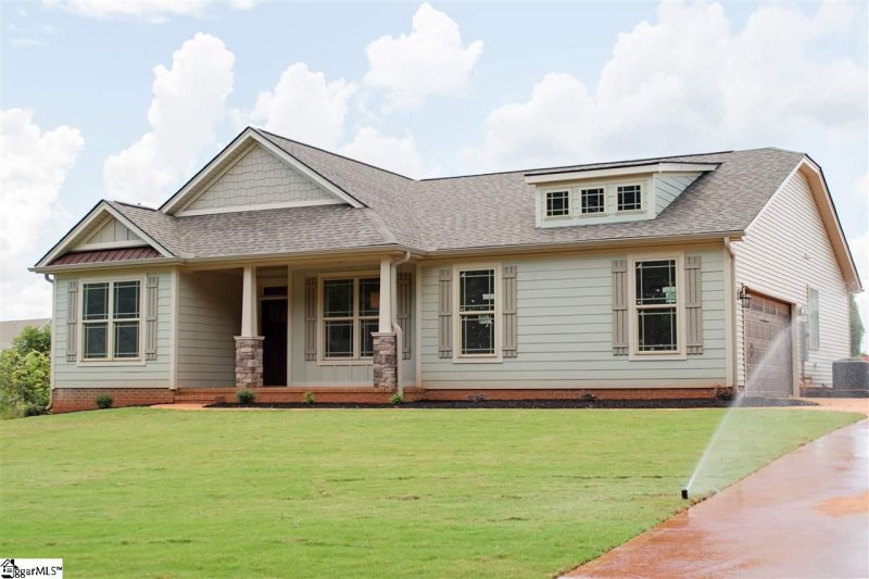 Property image 2 at 1620 Ballenger Road, Wellford, SC 29385