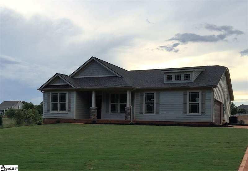 Property image 3 at 1620 Ballenger Road, Wellford, SC 29385