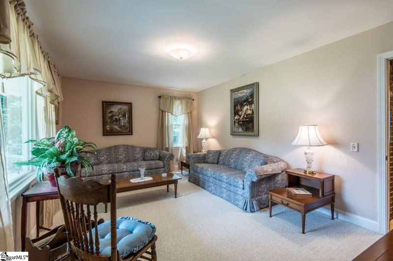 Property image 3 at 303 Harris Drive, Greer, SC 29651