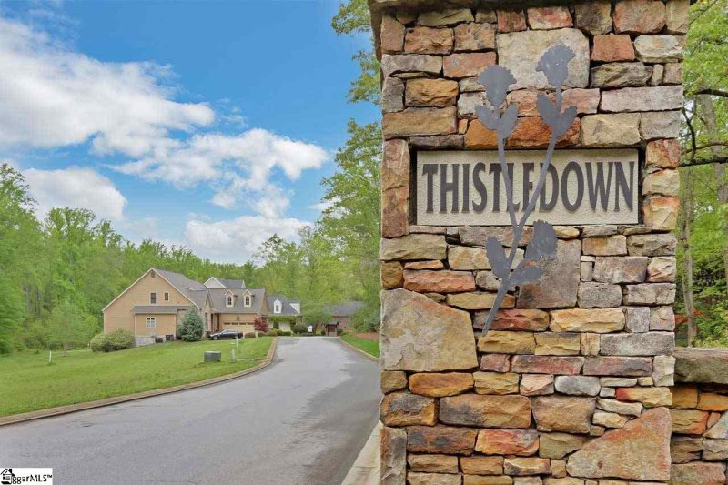 Property image 5 at 27 Thistle Brook Court, Greenville, SC 29607