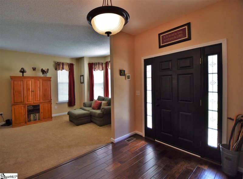 Property image 5 at 134 Saddlebrook Avenue, Pickens, SC 29671-8266