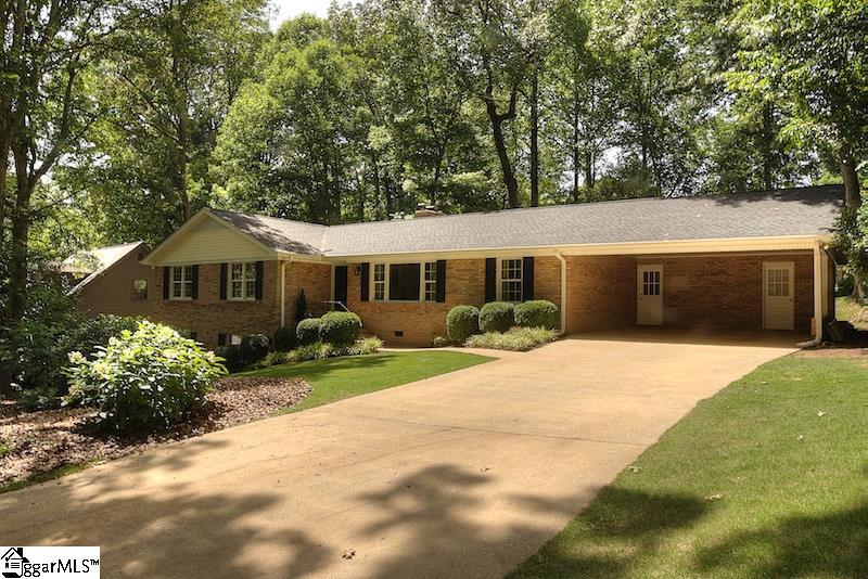 Property image 3 at 404 Holly Road, Taylors, SC 29687