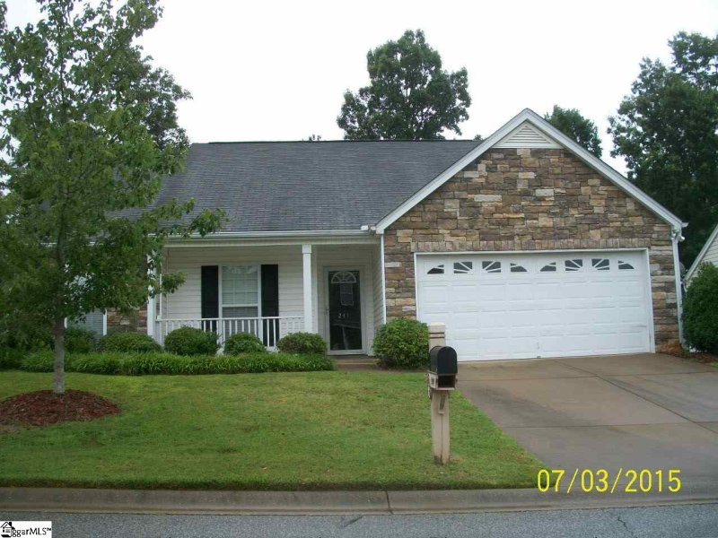 Property image 2 at 241 Dartmoor Drive, Spartanburg, SC 29301