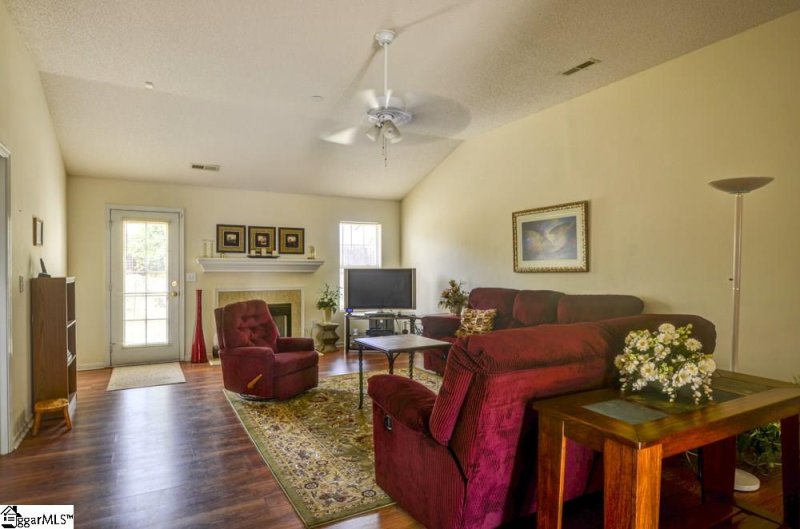 Property image 3 at 239 Weston Valley Drive, Moore, SC 29369
