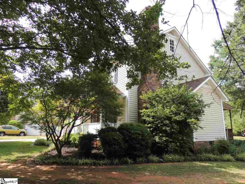 Property image 4 at 105 Yorktown Court, Easley, SC 29642