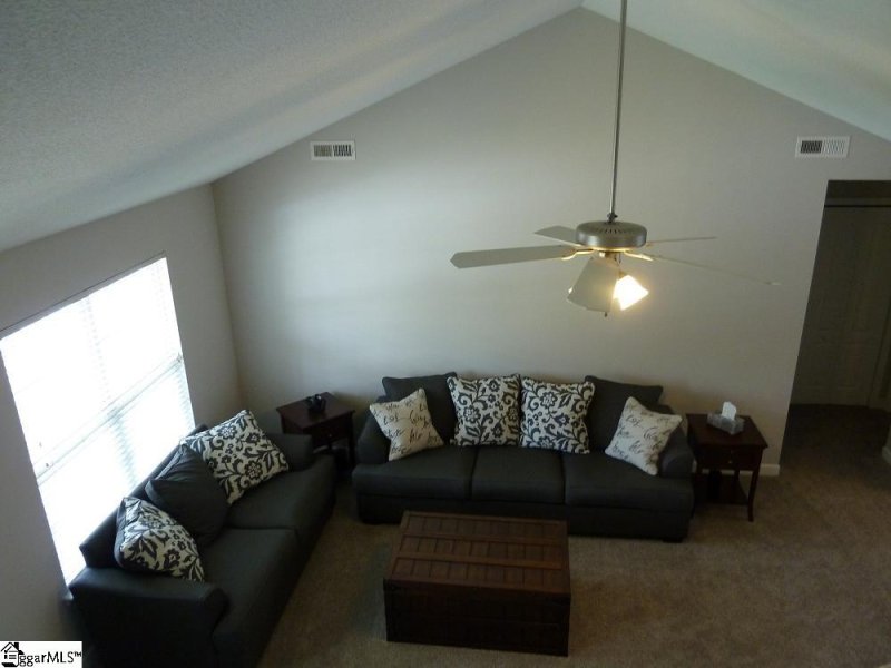 Property image 3 at 18 Cole Creek Court, Greer, SC 29651