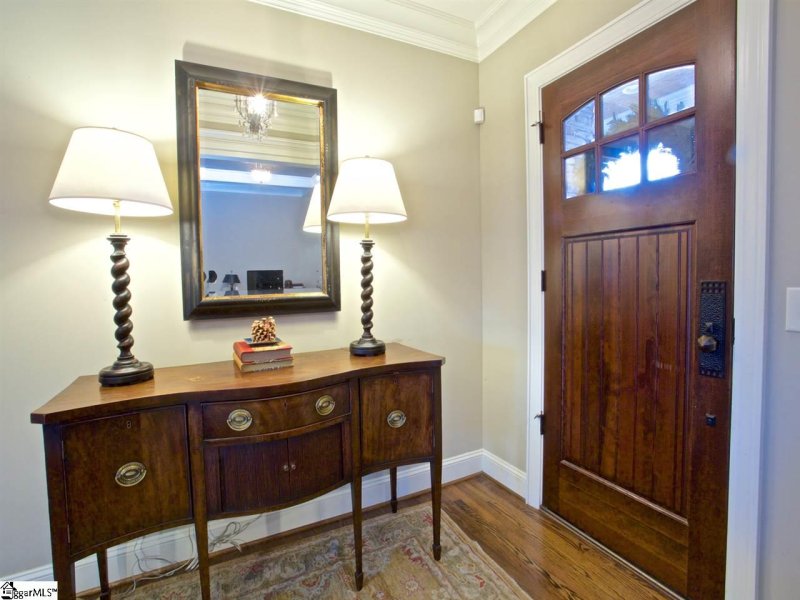 Property image 2 at 6 Silvery Blue Court, Greenville, SC 29607