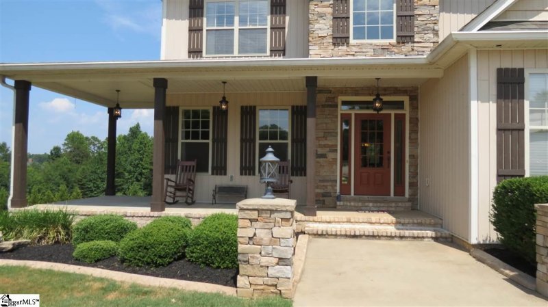 Property image 2 at 9 Creek Crossing Way, Greer, SC 29651