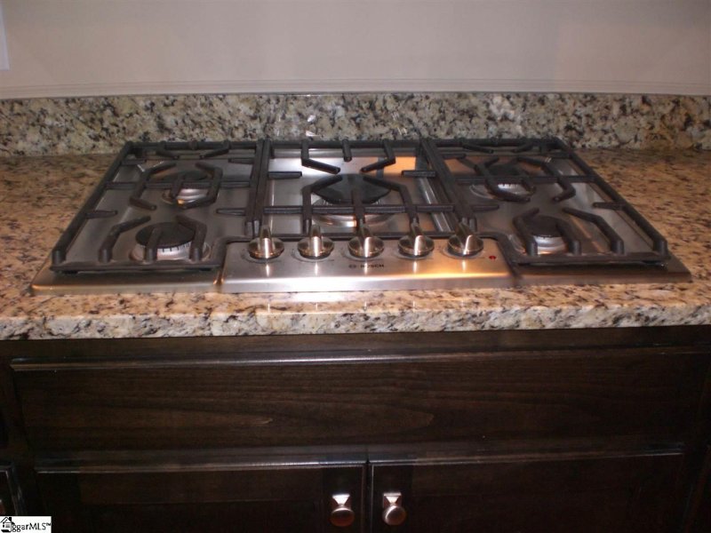 Property image 5 at 3 Sandringham Road, Taylors, SC 29687