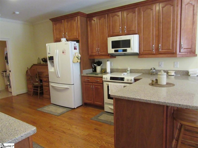 Property image 3 at 124 Hartsfield Drive, Easley, SC 29642